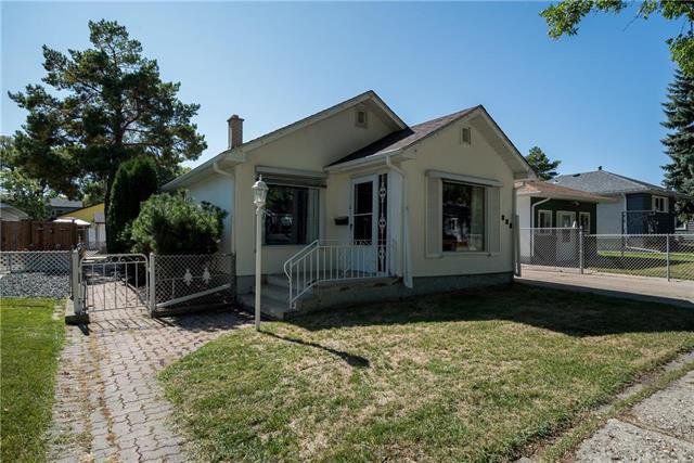 Main Photo: 242 Hazel Dell Avenue in Winnipeg: East Kildonan Residential for sale (3D) : MLS®# 1907573