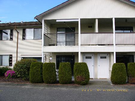 Main Photo: 3 32959 GEORGE FERGUSON WY in Abbotsford: House for sale (Central Abbotsford) : MLS®# F2609545