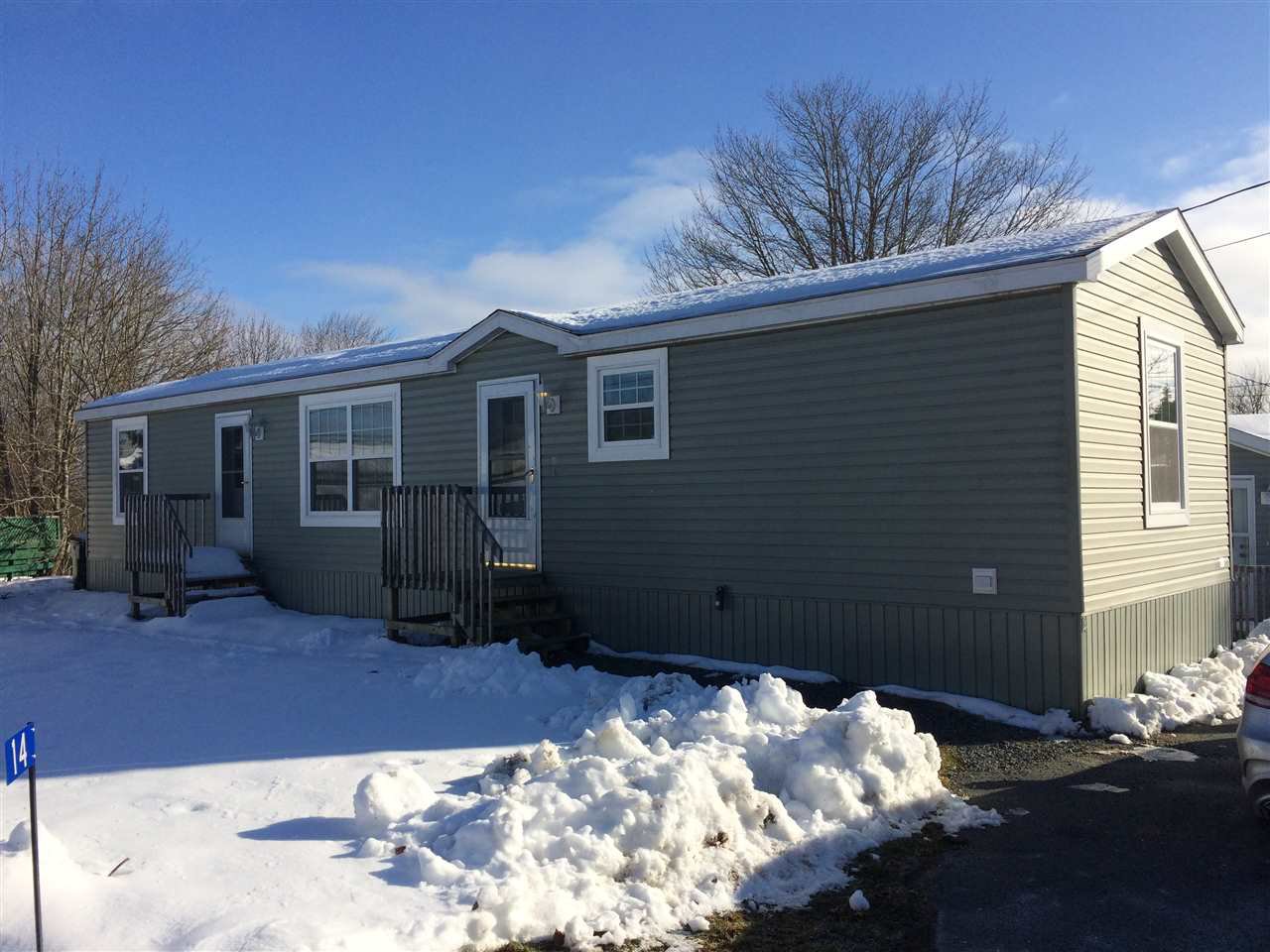 Main Photo: 14 THIRD Street in Lakeside: 40-Timberlea, Prospect, St. Margaret`S Bay Residential for sale (Halifax-Dartmouth) : MLS®# 201600324