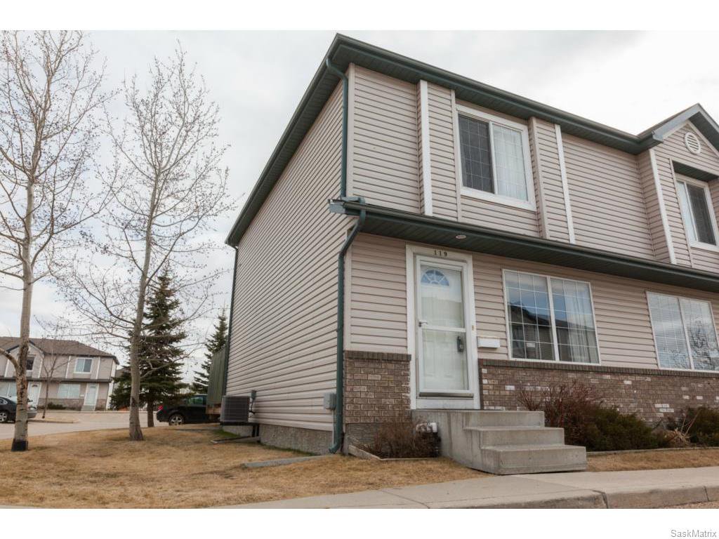 Main Photo: 119 663 Beckett Crescent in Saskatoon: Arbor Creek Complex for sale (Saskatoon Area 01) : MLS®# 604304