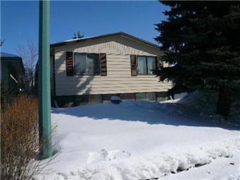 Main Photo: 406 Smallwood Crescent in Saskatoon: Confederation Park Single Family Dwelling for sale (Saskatoon Area 05) : MLS®# 333403