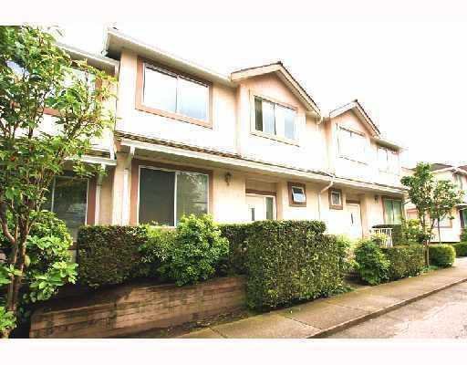 Main Photo: : House for sale : MLS®# V773244