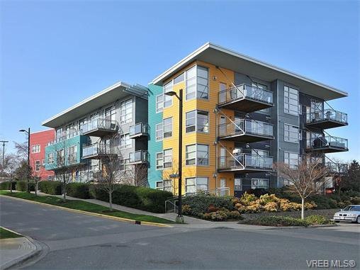 Main Photo: 104 90 Regatta Landing in VICTORIA: VW Victoria West Condo Apartment for sale (Victoria West) : MLS®# 753487