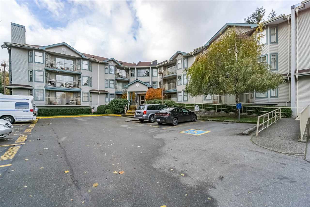 Main Photo: 204 10743 139 STREET in Surrey: Whalley Condo for sale (North Surrey) : MLS®# R2222136