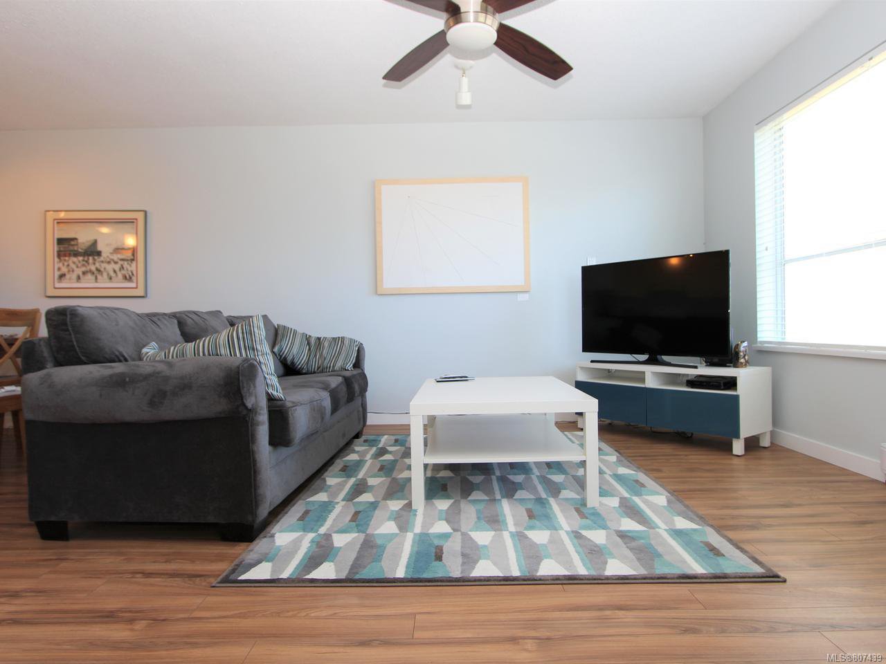 Main Photo: 204 240 MILTON STREET in NANAIMO: Na Old City Condo for sale (Nanaimo) : MLS®# 807439