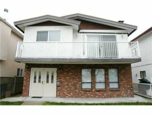 Main Photo: 3279 VENABLES ST in Vancouver: Renfrew VE House for sale (Vancouver East) : MLS®# V1012759