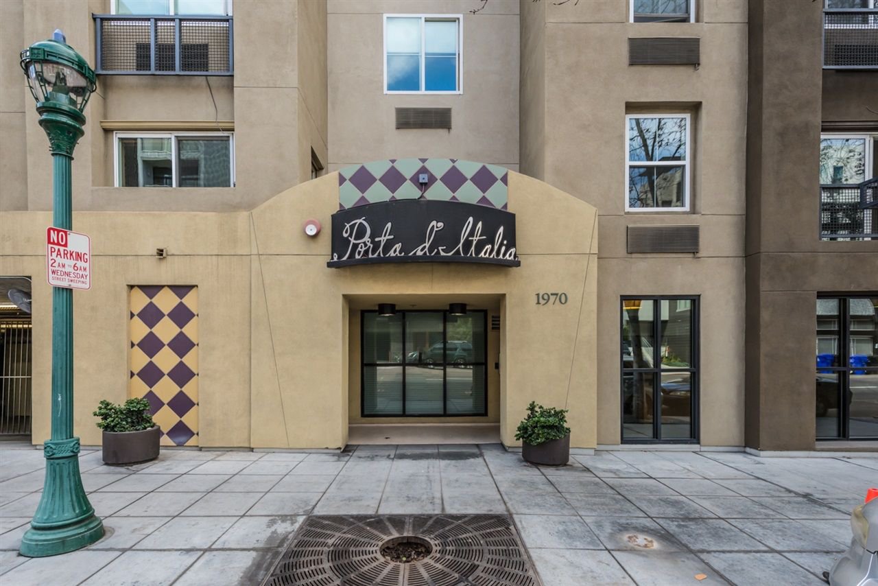 Main Photo: SAN DIEGO Condo for sale : 1 bedrooms : 1970 Columbia Street #202