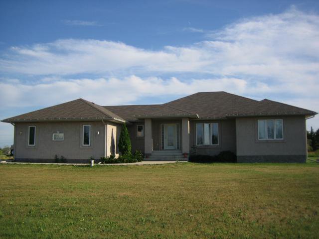 Main Photo: in WINNIPEG: Middlechurch / Rivercrest Residential for sale (Winnipeg area) : MLS®# 1122501