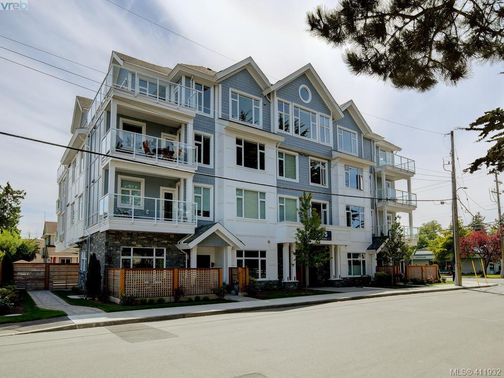 Main Photo: 306 2475 Mt. Baker Ave in SIDNEY: Si Sidney North-East Condo for sale (Sidney) : MLS®# 816668