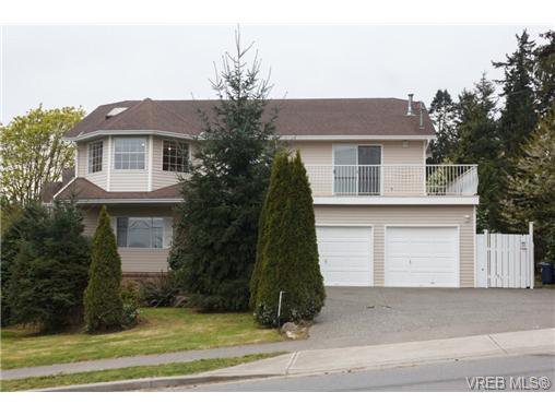 Main Photo: 2187 Stellys Cross Road in SAANICHTON: CS Keating Single Family Detached for sale (Central Saanich) : MLS®# 349446