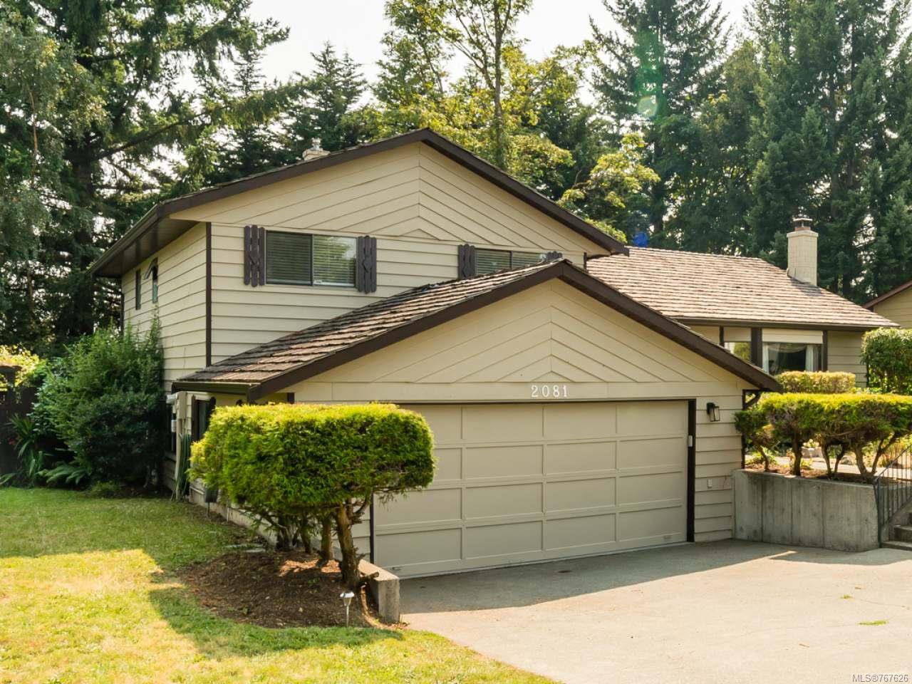 Main Photo: 2081 Noel Ave in COMOX: CV Comox (Town of) House for sale (Comox Valley) : MLS®# 767626