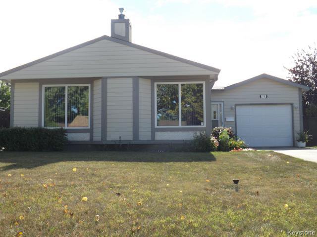 Main Photo: 70 Southwalk Bay in WINNIPEG: St Vital Residential for sale (South East Winnipeg) : MLS®# 1321142