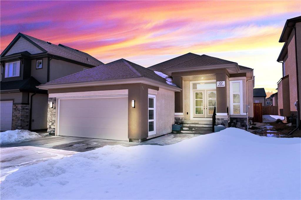 Main Photo: 22 John Pelland Road in Winnipeg: Sage Creek Residential for sale (2K) : MLS®# 202005964