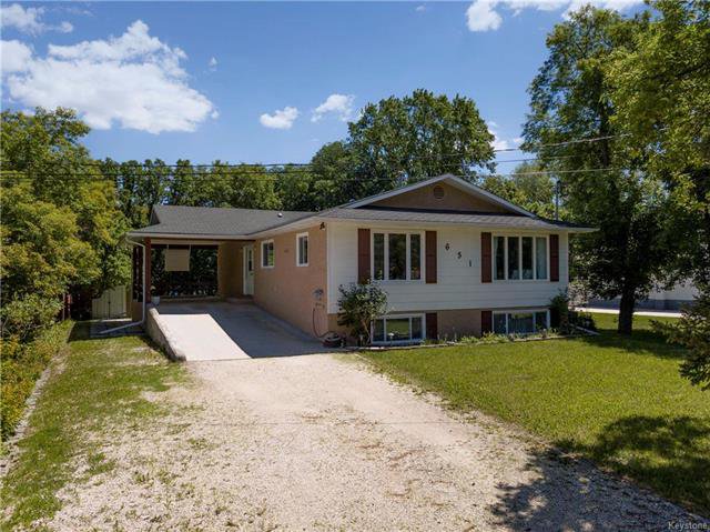 Main Photo: 631 Municipal Road in Winnipeg: Charleswood Residential for sale (1H) : MLS®# 1816526