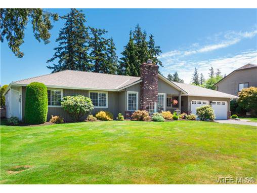Main Photo: 4971 Del Monte Avenue in VICTORIA: SE Cordova Bay Single Family Detached for sale (Saanich East) : MLS®# 366082