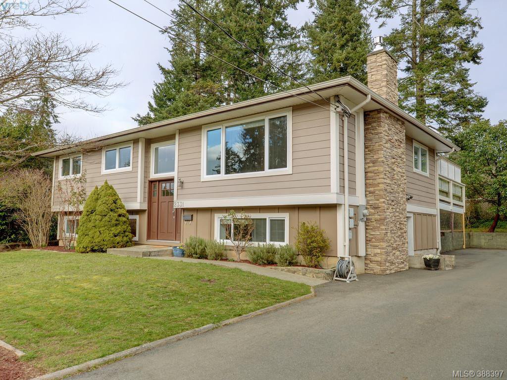 Main Photo: 2331 Bellamy Road in VICTORIA: La Thetis Heights Single Family Detached for sale (Langford) : MLS®# 388397