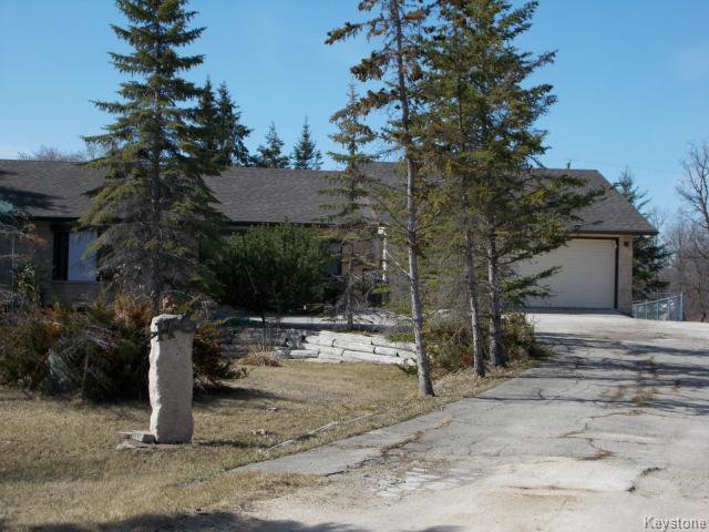 Main Photo: 176 OLD RIVER Road in STCLEMENT: East Selkirk / Libau / Garson Residential for sale (Winnipeg area) : MLS®# 1509535