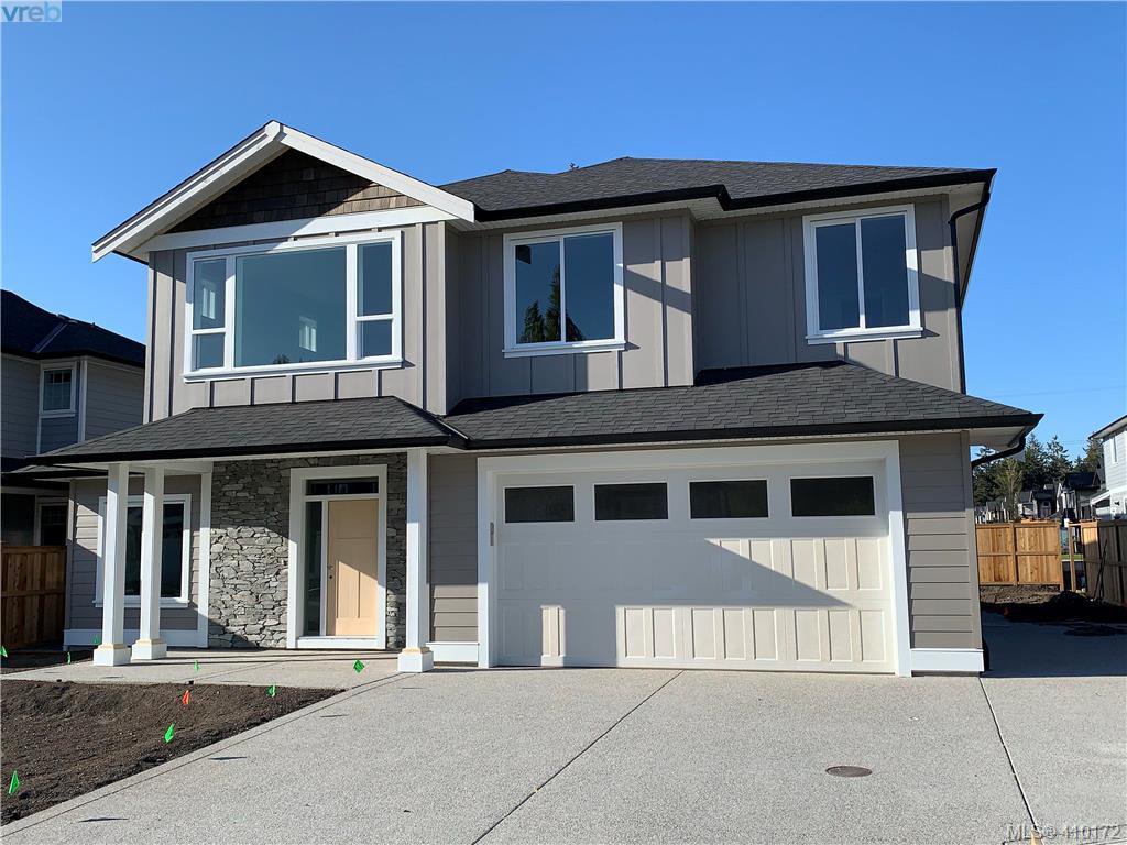 Main Photo: 1034 Sandalwood Crt in VICTORIA: La Luxton House for sale (Langford) : MLS®# 813048