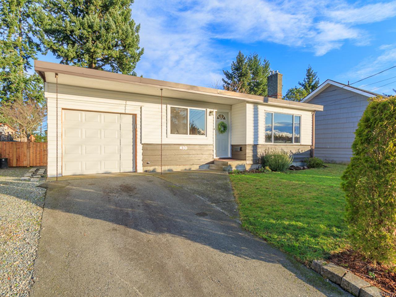 Main Photo: 430 JUNIPER STREET in NANAIMO: Na Brechin Hill House for sale (Nanaimo) : MLS®# 831070