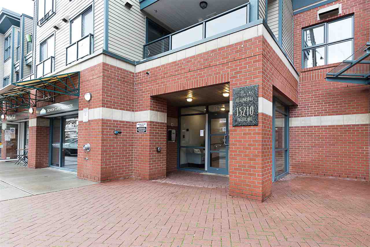 Main Photo: 402 - 15210 Pacific Ave in South Surrey: White Rock Condo for sale (South Surrey White Rock) : MLS®# R2517267