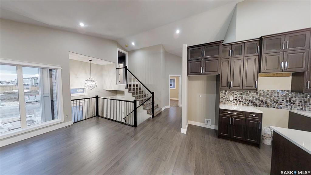 Main Photo: 711 Labine Court in Saskatoon: Kensington Residential for sale : MLS®# SK752783