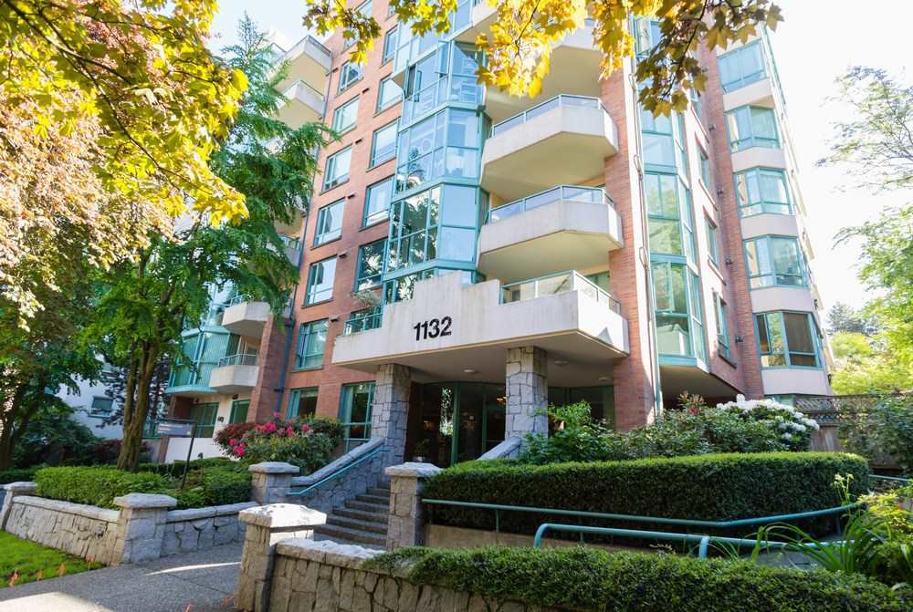 Main Photo: 103 1132 HARO STREET in Vancouver: West End VW Condo for sale (Vancouver West) : MLS®# R2064892