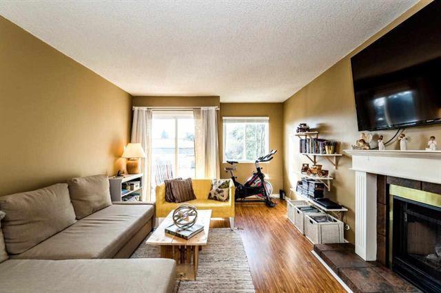 Main Photo: 1155 Ross Road in north vancouver: Lynn Valley Condo for sale (North Vancouver) : MLS®# R2251918