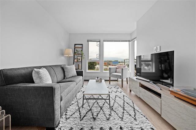 Main Photo: 611 384 E 1st Avenue in Vancouver: Strathcona Condo for sale (Vancouver East) : MLS®# R2486062