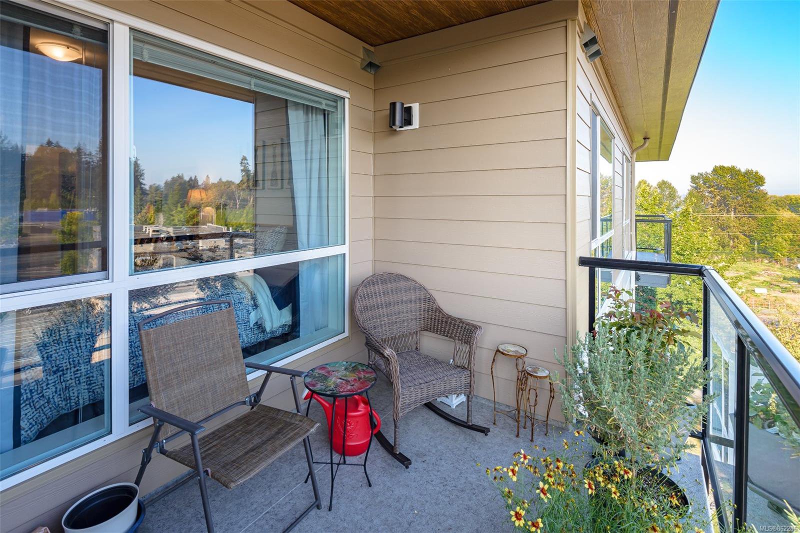 Main Photo: PH7 3070 Kilpatrick Ave in : CV Courtenay City Condo for sale (Comox Valley) : MLS®# 862286