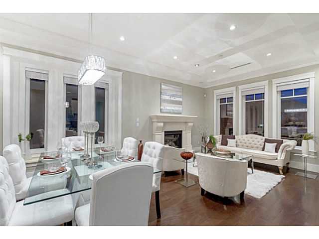 Main Photo: 2285 W 16TH AV in Vancouver: Kitsilano House for sale (Vancouver West) : MLS®# V1086511