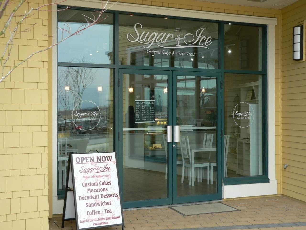 Main Photo: 115 3531 BAYVIEW STREET in Richmond: Steveston Village Business for sale : MLS®# C8009228