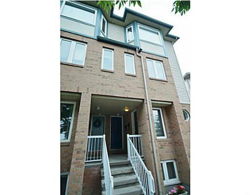 Main Photo: 2826 Baseline Rd in Ottawa: House for lease : MLS®# 925802