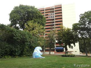 Main Photo: Photos: 1202 15 Kennedy in Winnipeg: Downtown Apartment for sale (Central Winnipeg) : MLS®# 1325400
