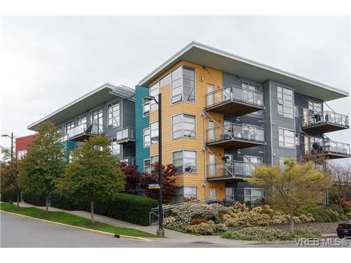 Main Photo: 207 90 Regatta Landing in VICTORIA: VW Victoria West Condo for sale (Victoria West) : MLS®# 643254