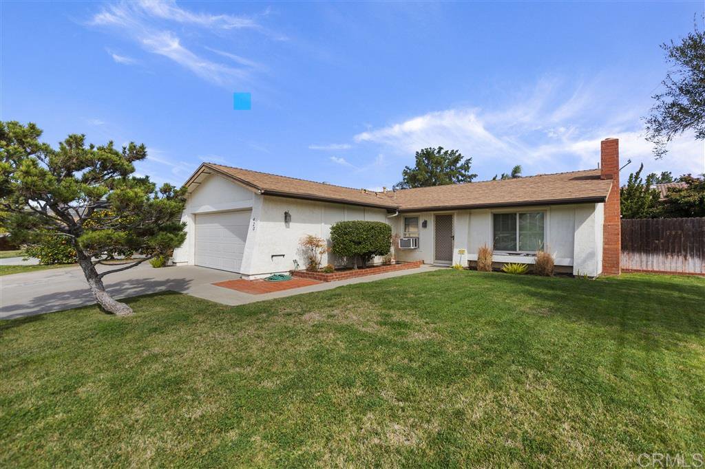 Main Photo: EAST ESCONDIDO House for sale : 3 bedrooms : 420 S Orleans Ave in Escondido
