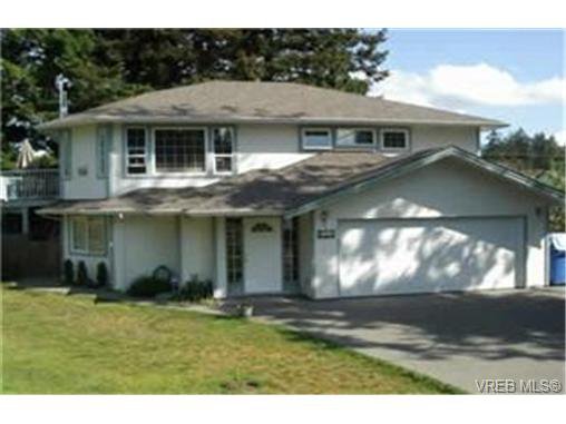 Main Photo: 678 Daymeer Pl in VICTORIA: La Mill Hill Single Family Detached for sale (Langford) : MLS®# 337521