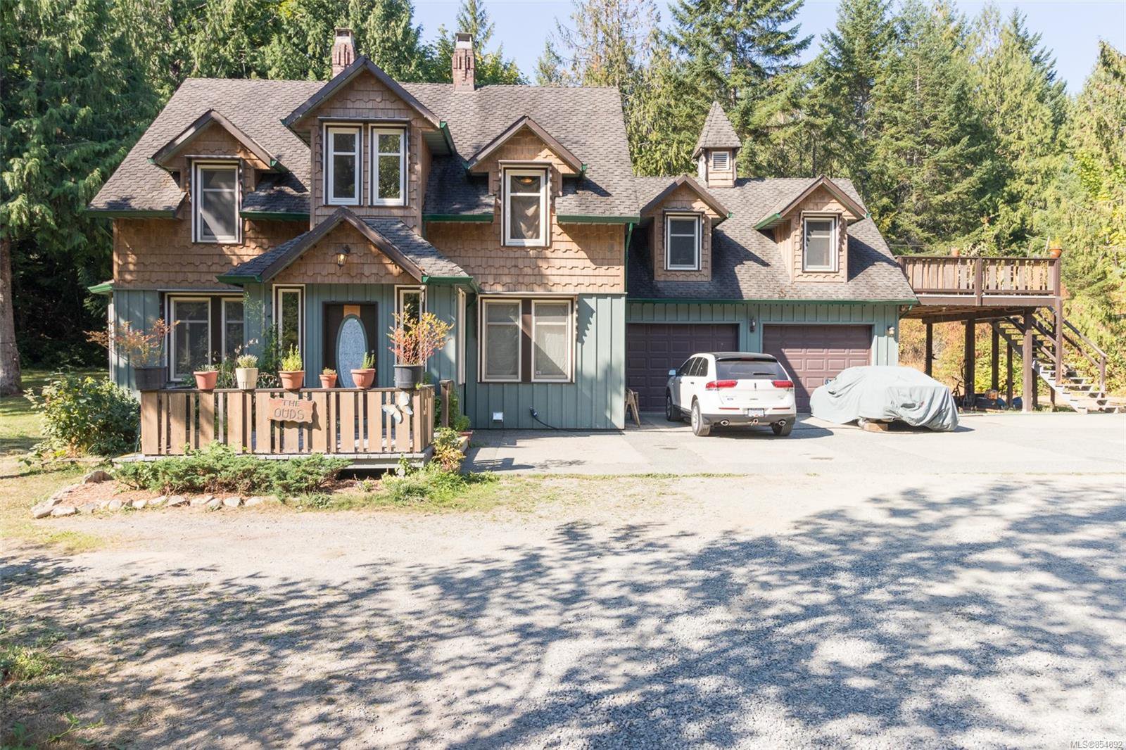 Main Photo: 2949 Rosalie Rd in : Na Cedar House for sale (Nanaimo) : MLS®# 854892