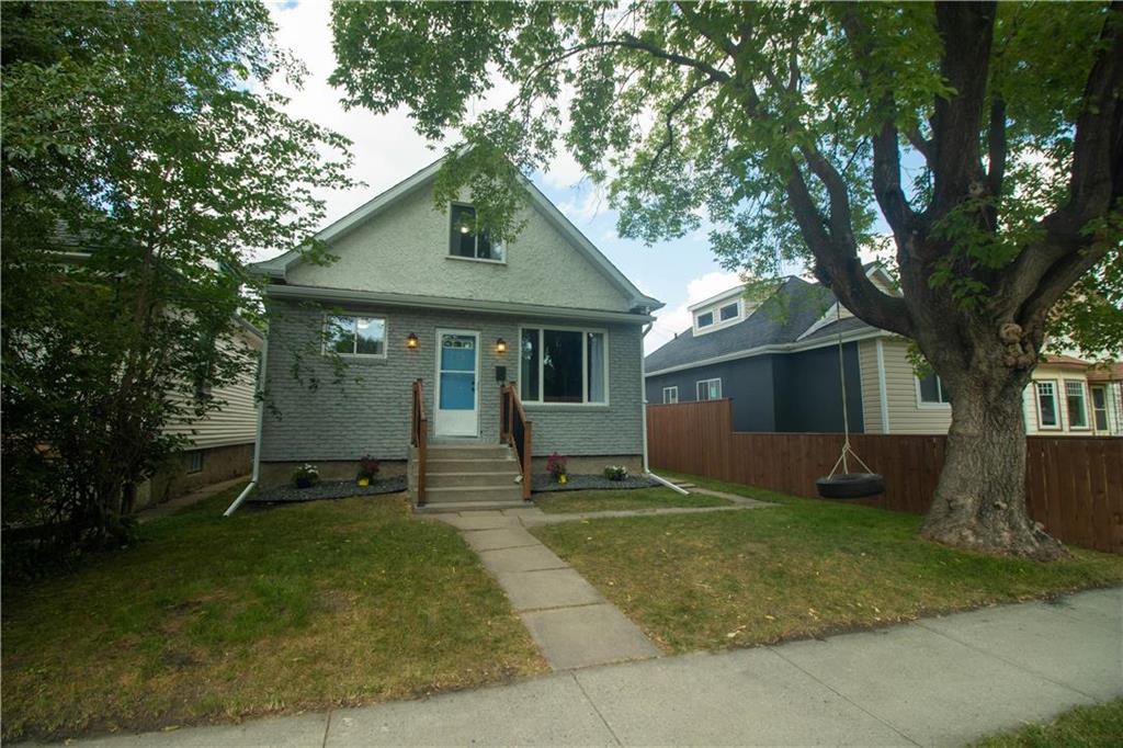 Main Photo: 355 Larsen Avenue in Winnipeg: Residential for sale (3A) : MLS®# 202017956