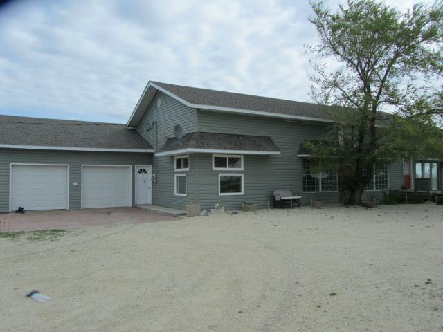 Main Photo: 60143 ROAD 11W Road in WINNIPEG: Elie / Springstein / St. Eustache Residential for sale (Winnipeg area) : MLS®# 1209816