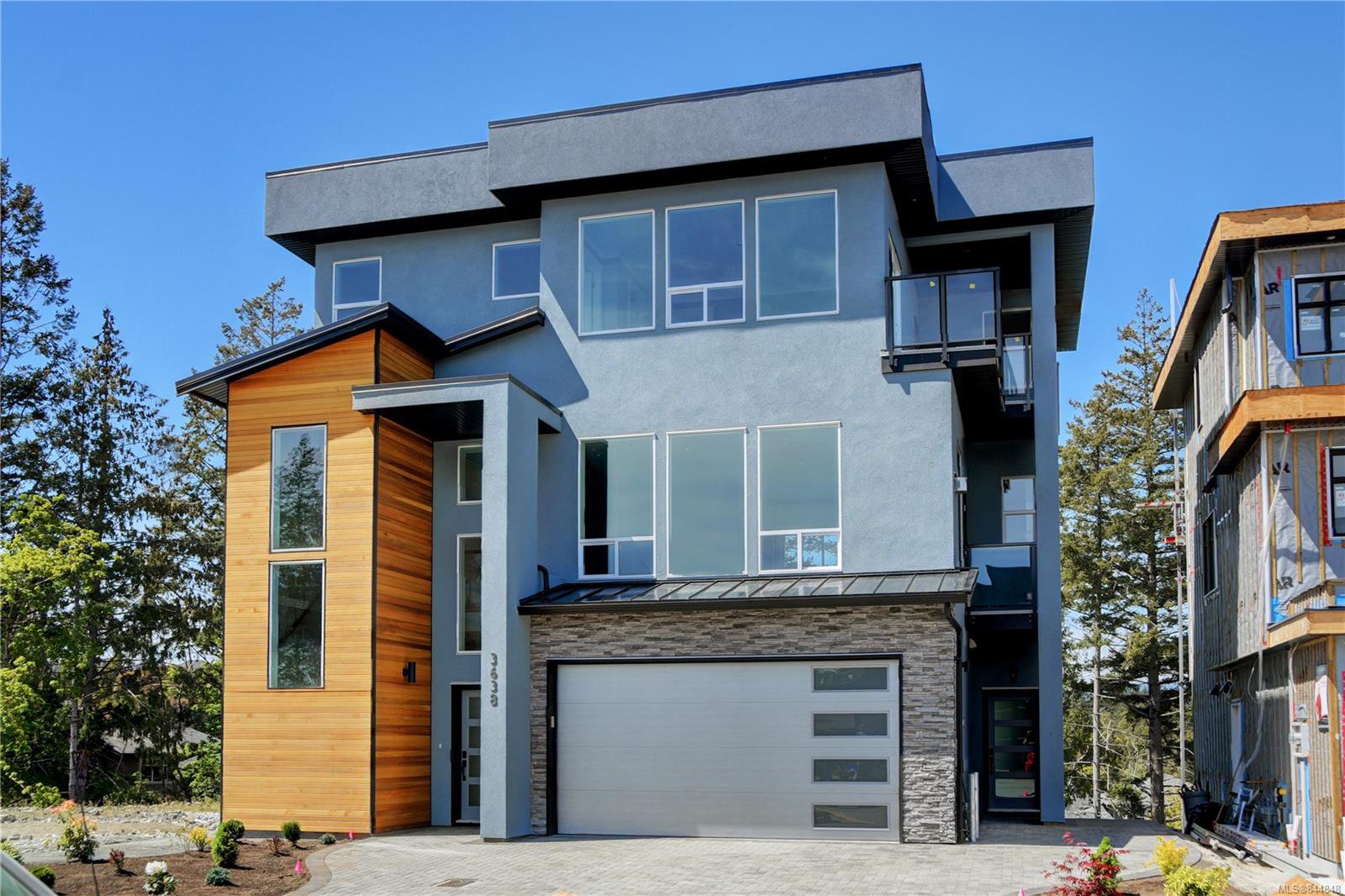 Main Photo: 3638 Ridge View Terr in Colwood: Co Royal Bay Single Family Detached for sale : MLS®# 844848