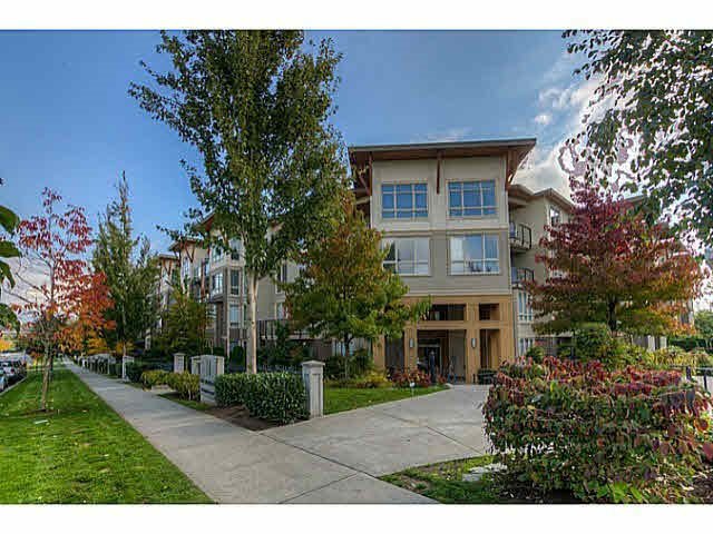 Main Photo: 428 15918 26 AVENUE in Surrey: Grandview Surrey Condo for sale (South Surrey White Rock) : MLS®# R2024899