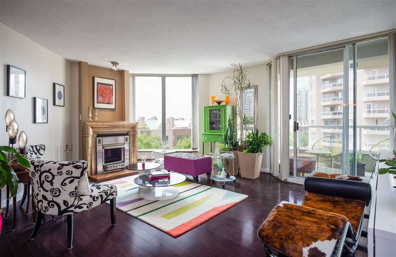 Main Photo: 504 1135 QUAYSIDE DRIVE in New Westminster: Quay Condo for sale : MLS®# R2299314