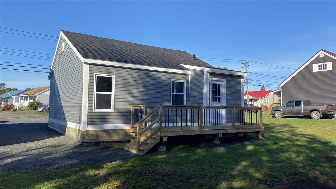 Main Photo: 150 Union Street in Pictou: 107-Trenton,Westville,Pictou Residential for sale (Northern Region) : MLS®# 202021701