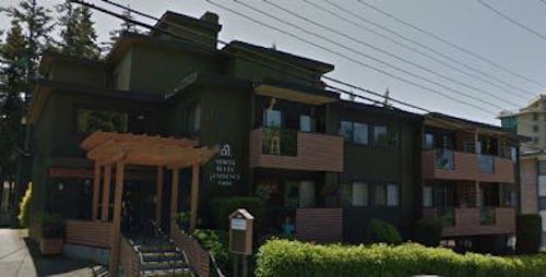 Main Photo: 14884 North Bluff Road in White Rock: Multifamily for sale (Vancouver East)