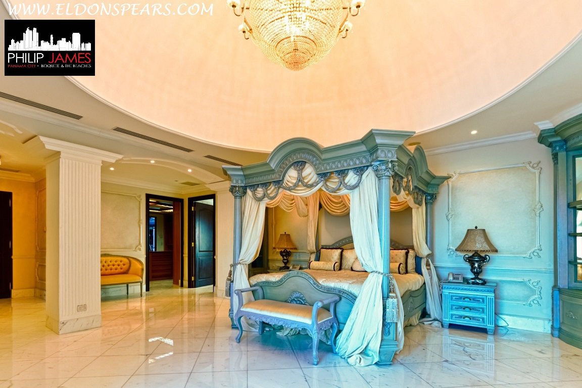 Main Photo: Pacific Point Penthouse - Punta Pacifica - Luxury in Panama City