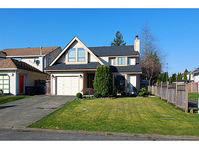 Main Photo: 9707 151B ST in Surrey: Guildford House for sale (North Surrey) : MLS®# F1434492