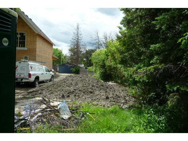 Main Photo: 212 Egerton Road in WINNIPEG: St Vital Residential for sale (South East Winnipeg) : MLS®# 1313032