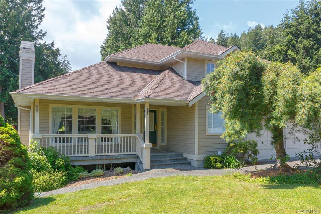 Main Photo: 1587 Dean Park Rd in North Saanich: NS Dean Park House for sale : MLS®# 841066