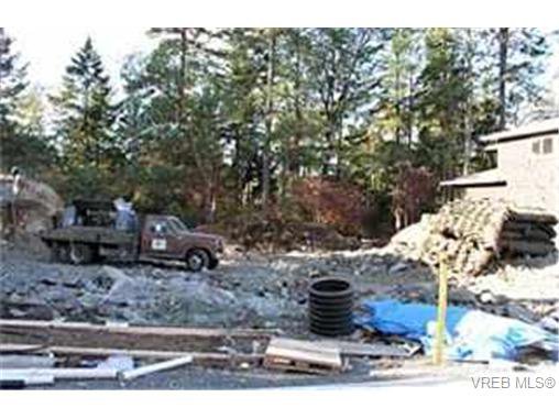 Main Photo: 2656 Pinnacle Way in VICTORIA: La Mill Hill Single Family Detached for sale (Langford) : MLS®# 323528