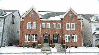 Main Photo: 73 GLENASHTON Dr in : 1015 - RO River Oaks FRH for sale (Oakville) : MLS®# OM1062968